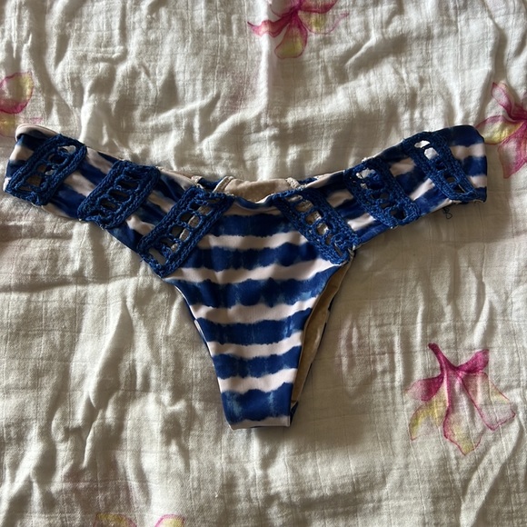 Acacia pacific tides chun bottom - Picture 2 of 3